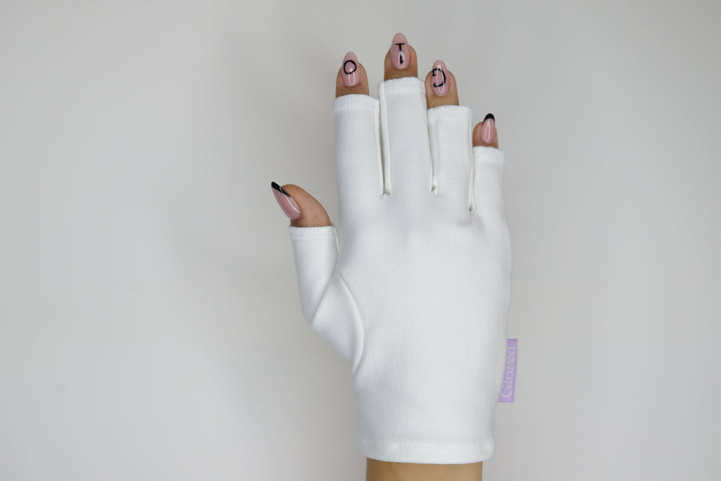 gloved-off-white