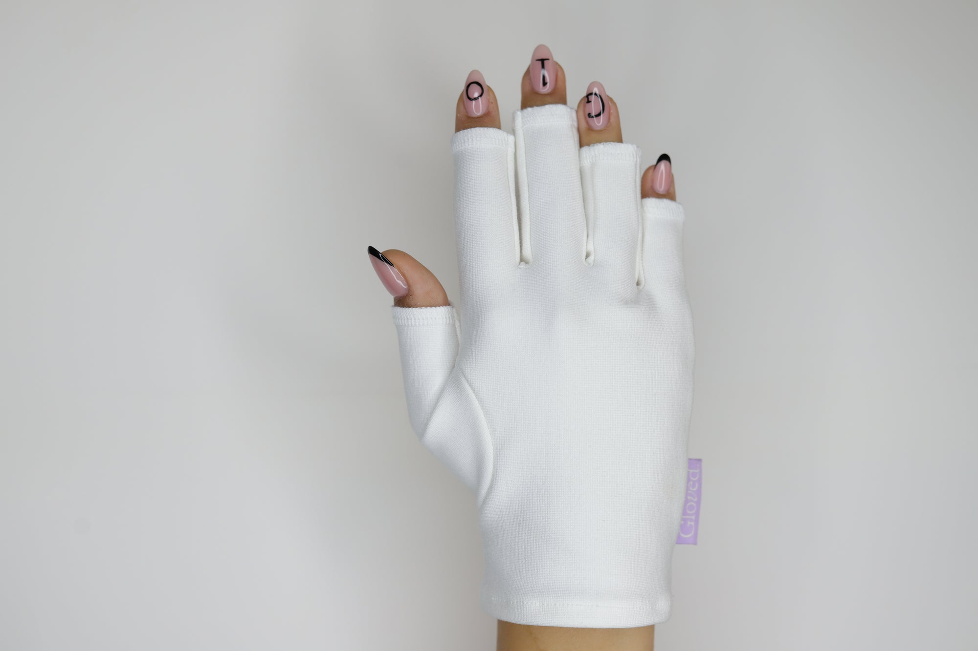 gloved-off-white